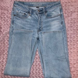 Ankle jeans